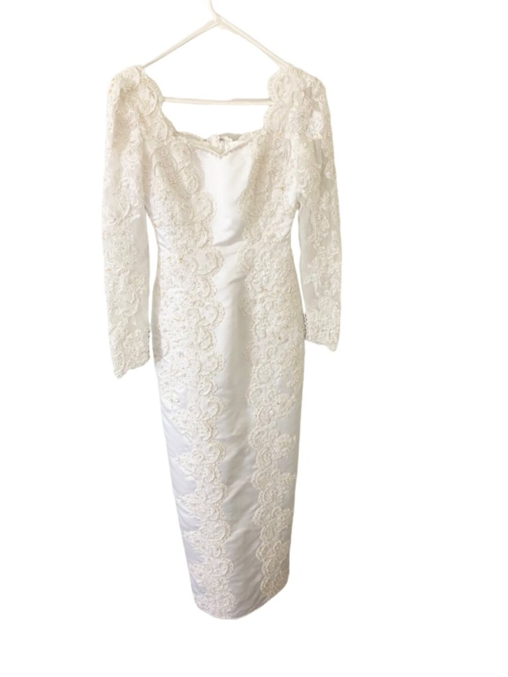 Vintage Gloria Vanderbilt Women's Beaded Wedding Dress W/Detachable Train - 6